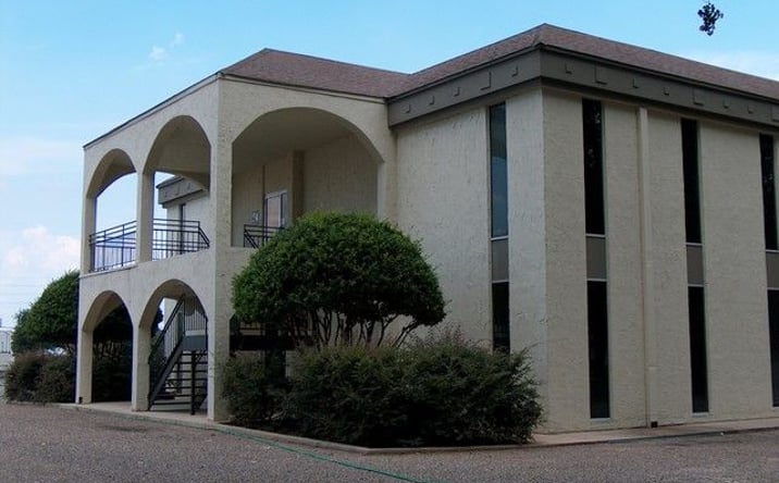 Pictures of Office property located at 3000 Knight St, Shreveport, LA 71105 for lease - image #1