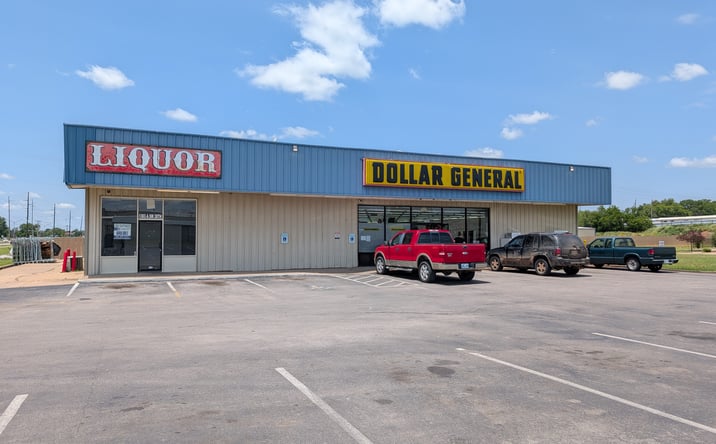 Pictures of Retail, Office property located at 1303 SW 30th St, Lawton, OK 73505 for lease - image #1