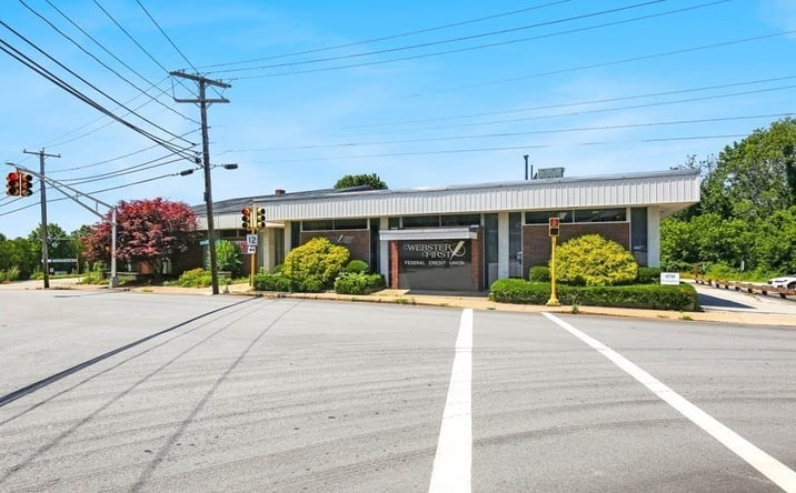 Pictures of Retail, Office, Industrial property located at 1 N Main St, Webster, MA 01570 for lease - image #1