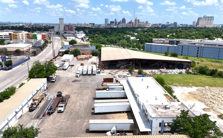Pictures of Industrial property located at 400 Probandt St, San Antonio, TX 78204 for lease - image #1