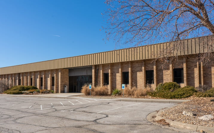 Pictures of Retail, Office property located at 11200 Outlook Street, Leawood, KS 66211 for lease - image #1