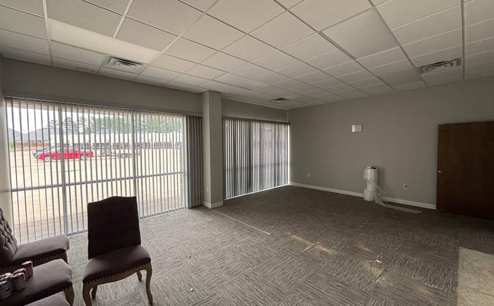Pictures of Retail, Office property located at 209 Renaissance Dr, Hallsville, TX 75650 for lease - image #1