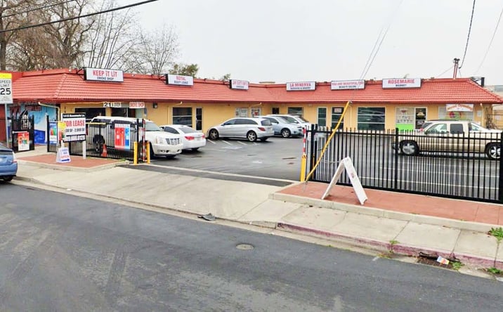 Pictures of Retail property located at 1415 Rose Marie Ln, Stockton, CA 95207 for lease - image #1