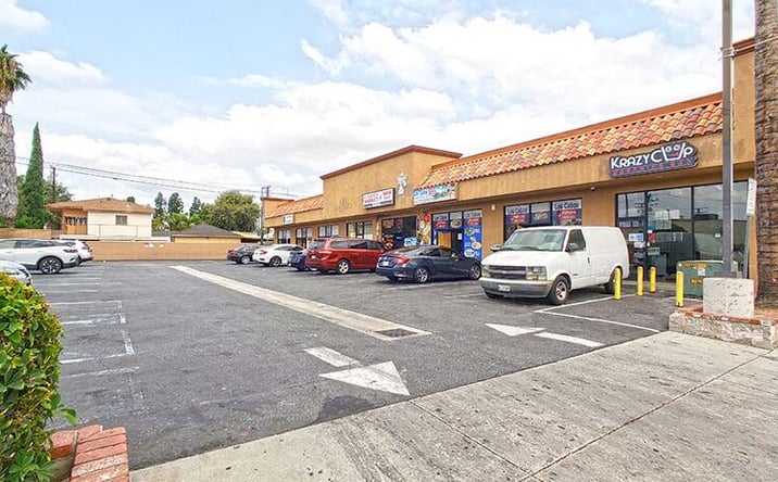 Pictures of Retail property located at 6033 Atlantic Blvd, Maywood, CA 90270 for lease - image #1