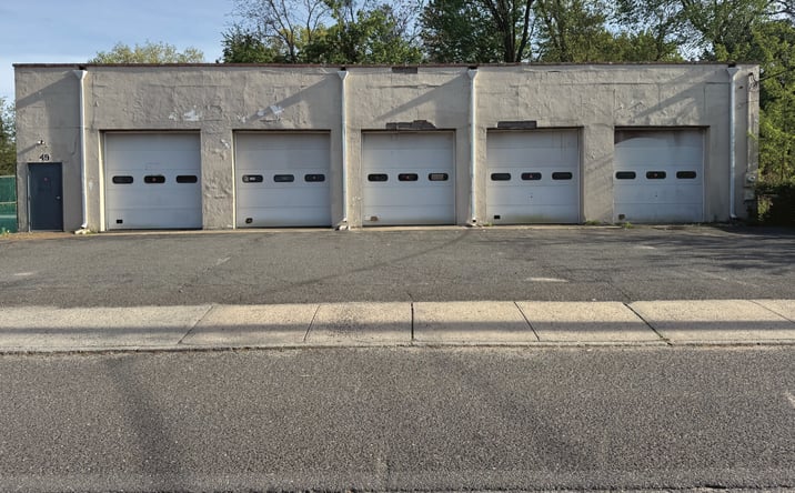 Pictures of Retail property located at 49 Haddon Ave, Shrewsbury, NJ 07702 for lease - image #1