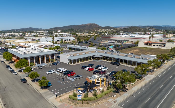 Pictures of Retail, Office, Restaurant property located at 904 W San Marcos Blvd, San Marcos, CA 92078 for lease - image #1