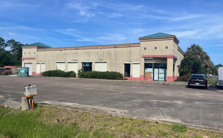 Pictures of Retail, Office, Industrial property located at 10059 Hutchison Blvd, Panama City Beach, FL 32407 for lease - image #1