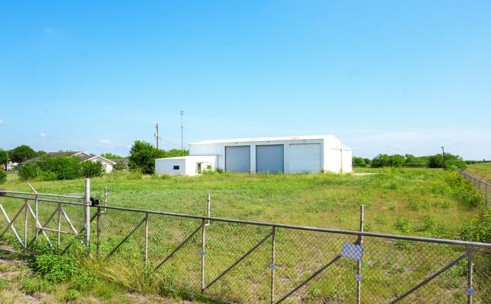Pictures of Industrial property located at 552 E Austin St, Robstown, TX 78380 for lease - image #1