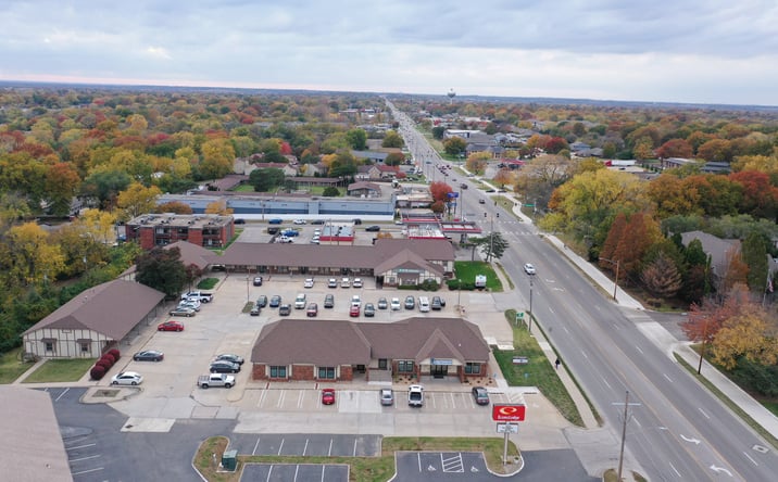 Pictures of Office property located at 2619 W 6th St, Lawrence, KS 66049 for lease - image #1