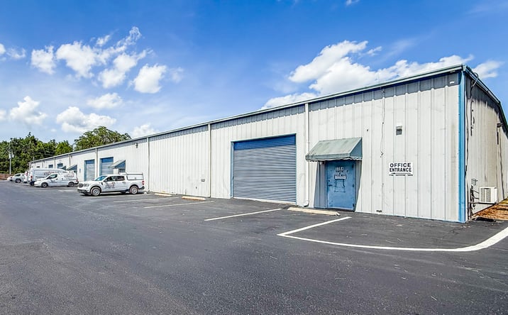 Pictures of Industrial property located at 3384 NE 34th Ave, Wildwood, FL 34785 for lease - image #1