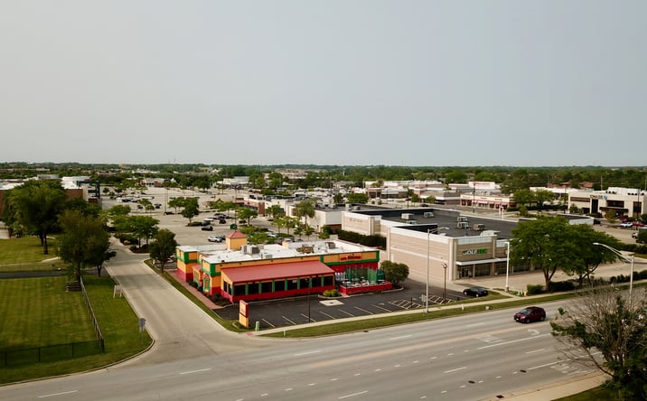 Pictures of Retail property located at 9549 W 151st St, Orland Park, IL 60462 for lease - image #1