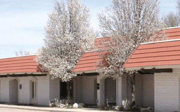 Pictures of Office property located at 8150 E Douglas Ave, Wichita, KS 67206 for lease - image #1