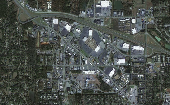 Pictures of Retail property located at 2707 Dawson Rd, Albany, GA 31707 for lease - image #1