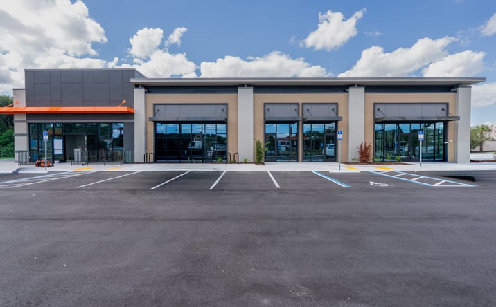 Pictures of Retail property located at 8730 Baymeadows Rd, Jacksonville, FL 32256 for lease - image #1