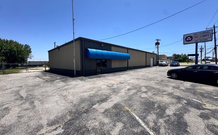 Pictures of Industrial property located at 3504 S Meridian Ave, Oklahoma City, OK 73119 for lease - image #1