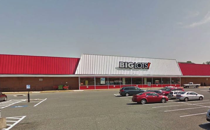 Pictures of Retail property located at 344 Hospital Dr, Glen Burnie, MD 21061 for lease - image #1