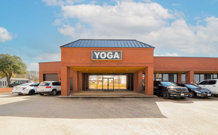 Pictures of Retail, Office property located at 2500 Judson Rd, Longview, TX 75605 for lease - image #1