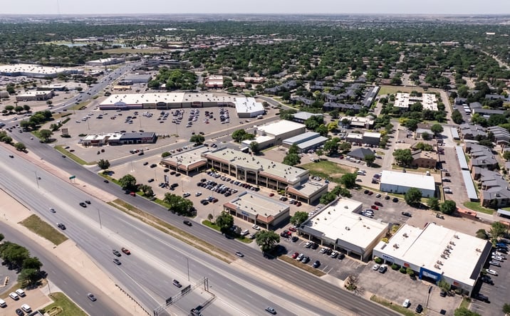 Pictures of Retail, Office property located at 4601 S Loop 289, Lubbock, TX 79424 for lease - image #1
