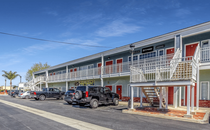 Pictures of Office property located at 777 W 19th St, Costa Mesa, CA 92627 for lease - image #1