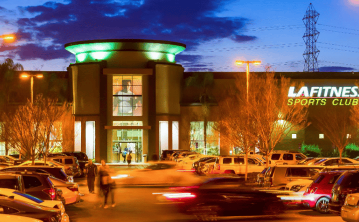 Pictures of Retail property located at Clairemont Mesa Blvd & Interstate 805, San Diego, CA 92111 for lease - image #1
