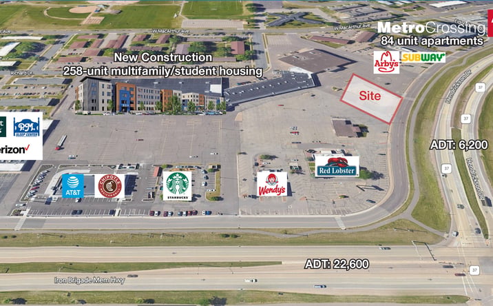 Pictures of Land property located at 2811 Hendrickson Dr, Eau Claire, WI 54701 for lease - image #1