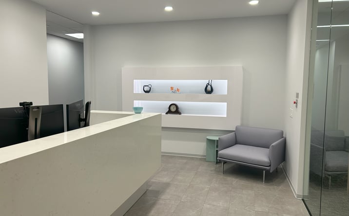Pictures of Office property located at 9950 Woodloch Forest Dr, The Woodlands, TX 77380 for lease - image #1