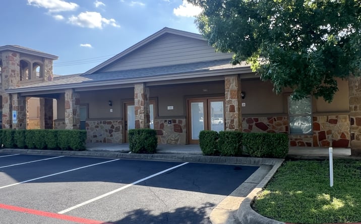 Pictures of Office property located at 2851 Joe Dimaggio Boulevard, Round Rock, TX 78665 for lease - image #1