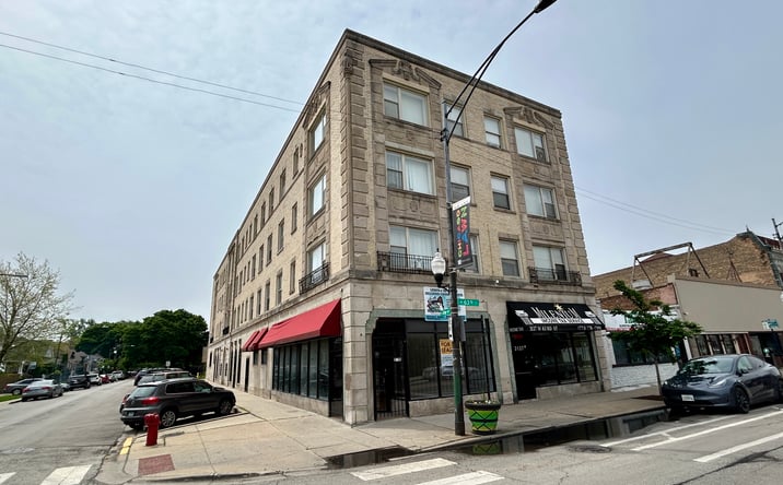 Pictures of Retail property located at 3137 W 63rd St, Chicago, IL 60629 for lease - image #1