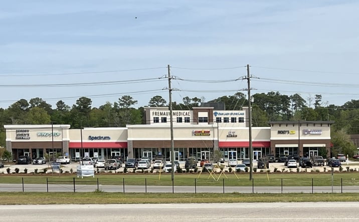 Pictures of Retail, Restaurant property located at 1806 Lindberg Dr, Slidell, LA 70458 for lease - image #1