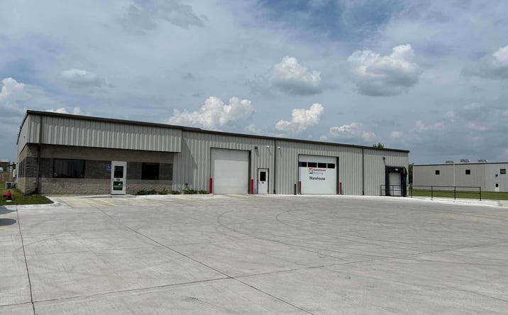 Pictures of Office property located at 900 Kacena Rd, Hiawatha, IA 52233 for lease - image #1