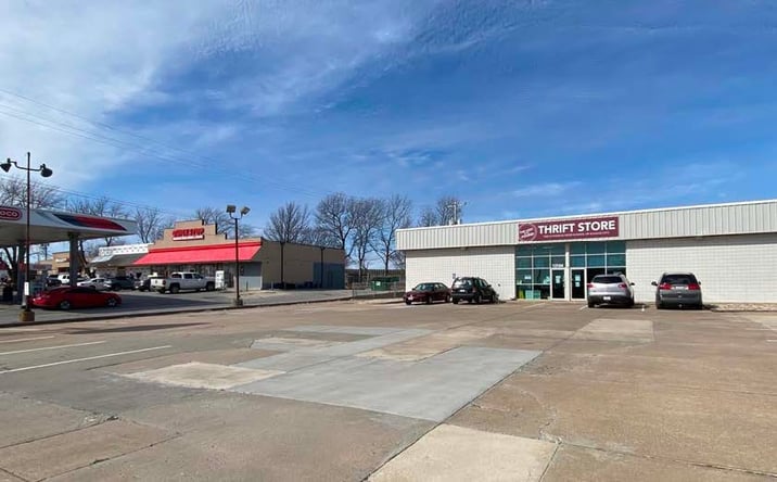 Pictures of Retail, Office property located at 12104 Blue Ridge Blvd, Grandview, MO 64030 for lease - image #1