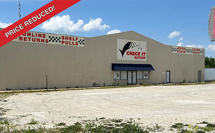 Pictures of Retail, Industrial property located at 18580 US 59 Highway, Country Club, MO 64505 for lease - image #1