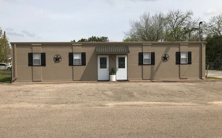 Pictures of Office property located at 108 N Trice St, Willis, TX 77378 for lease - image #1
