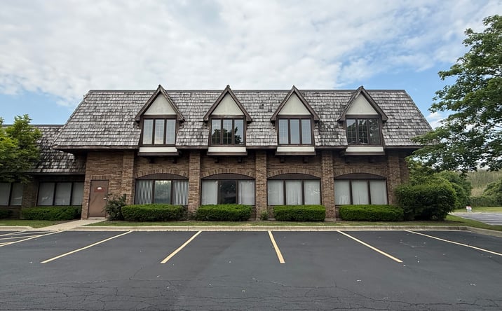Pictures of Office property located at 28085 N Ashley Cir, Libertyville, IL 60048 for lease - image #1