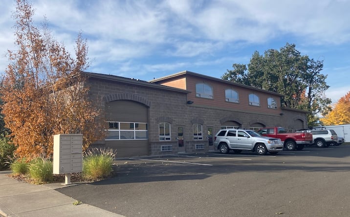 Pictures of Office property located at 202 Wasco Loop, Hood River, OR 97031 for lease - image #1