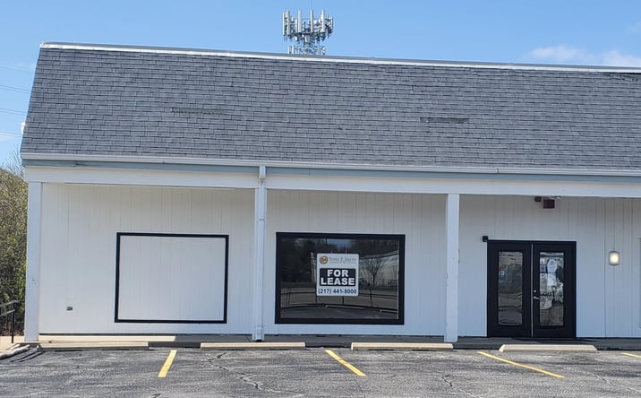 Pictures of Retail, Office property located at 2719 W Monroe St, Springfield, IL 62704 for lease - image #1