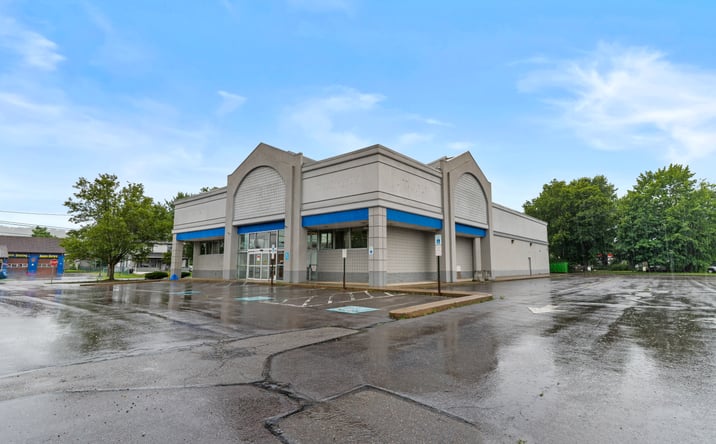 Pictures of Retail property located at 400 W 2nd St, Berwick, PA 18603 for lease - image #1