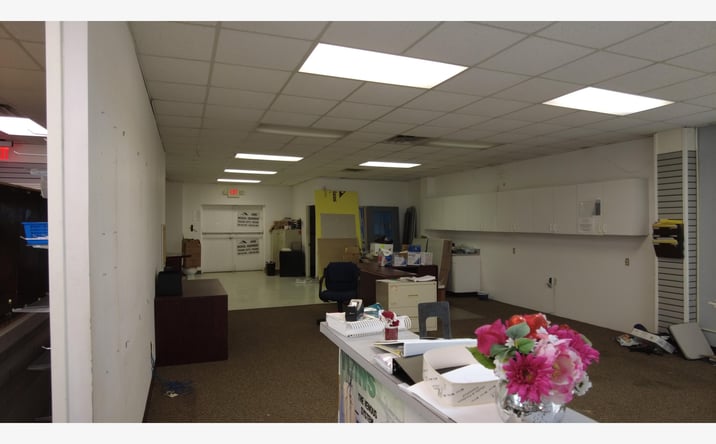 Pictures of Office property located at 8900 Emmett F Lowry Expy, Texas City, TX 77591 for lease - image #1