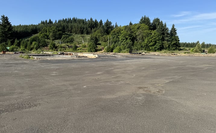 Pictures of Industrial property located at 1555 SE Lyle Street, Dallas, OR 97338 for lease - image #1