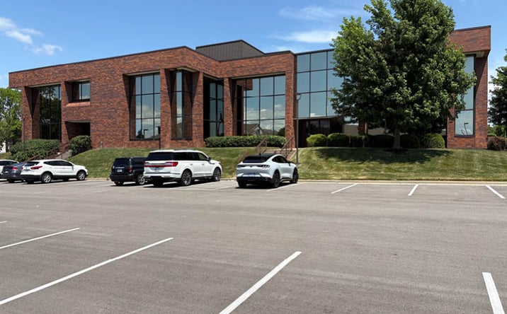 Pictures of Office property located at 10990 Quivira Rd, Overland Park, KS 66210 for lease - image #1