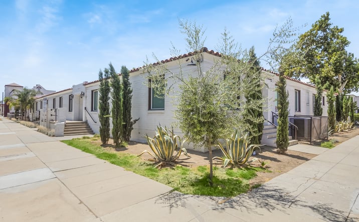 Pictures of Office property located at 263 N 3rd St, Porterville, CA 93257 for lease - image #1