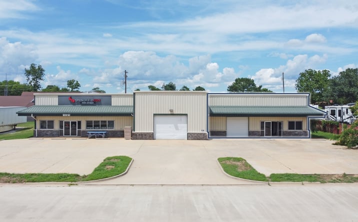 Pictures of Office, Industrial property located at 1719 W Acorn Dr, Rogers, AR 72756 for lease - image #1