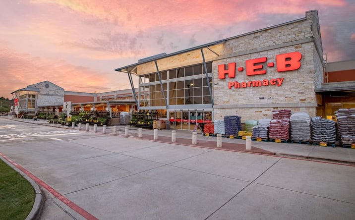 Pictures of Retail property located at 4545 Kingwood Dr, Humble, TX 77345 for lease - image #1