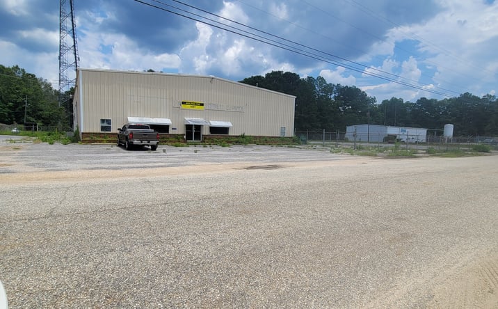 Pictures of Retail, Industrial property located at 1530 Parker Lane, Austin, US 78741 for lease - image #1