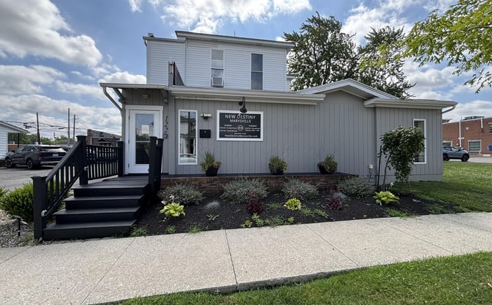 Pictures of Retail, Office, Special Purpose property located at 122 N Court Street, Marysville, OH 43040 for lease - image #1
