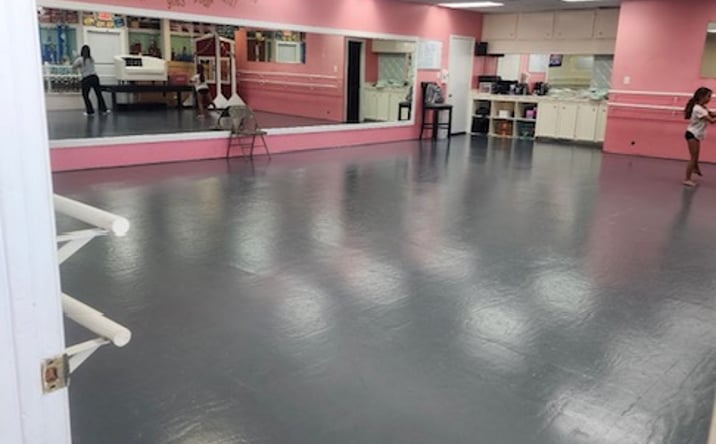 Pictures of Retail property located at 8080 Farm to Market 1960 Rd E, Humble, TX 77346 for lease - image #1