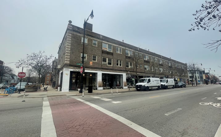 Pictures of Retail property located at 5632-52 N Clark St, Chicago, IL 60660 for lease - image #1