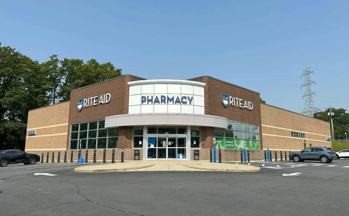 Pictures of Retail property located at 3553 Washington Road, Parlin, NJ 08859 for lease - image #1