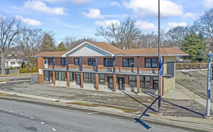 Pictures of Office property located at 436 E Northwest Highway 210, Palatine, IL 60074 for lease - image #1