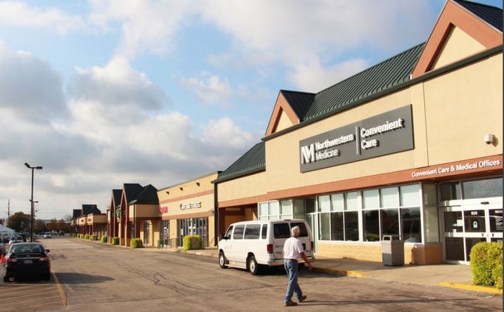 Pictures of Retail property located at 810-892 Route, Bartlett, IL 60103 for lease - image #1